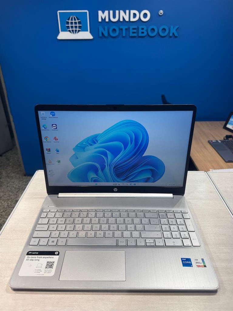 HP 15-DY2093DX Intel Core i5-1135G7 8GB RAM 240GB SSD Pantalla 15,6" Full HD